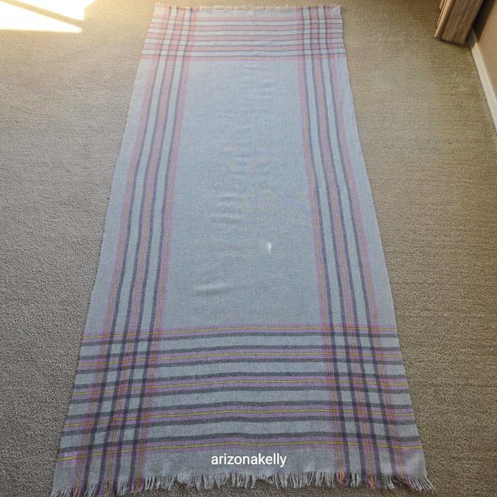 J. Crew Lightweight Wool Grey & Lavender Scarf *TINY TREATED HOLE* - Picture 14 of 14